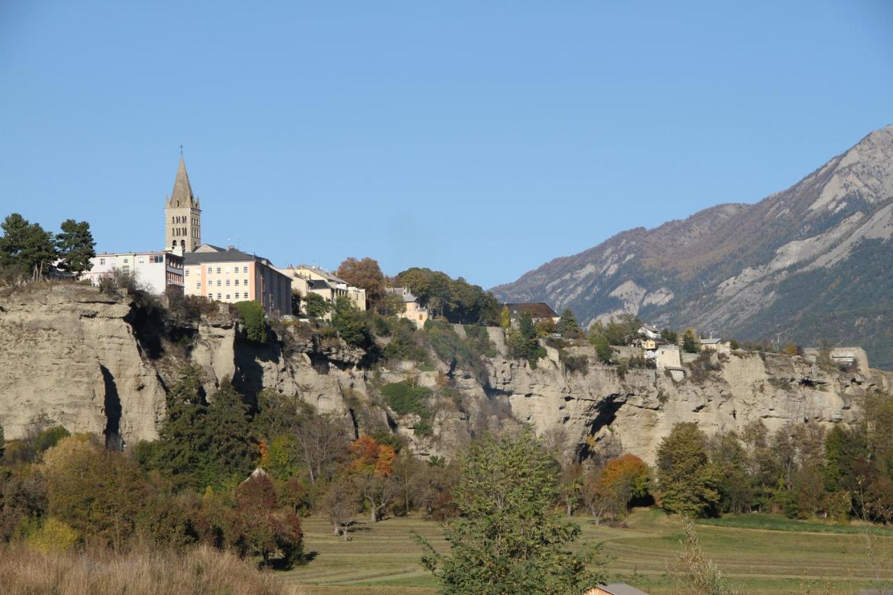 Le Vieux Chalet Bed & Breakfast Embrun Eksteriør bilde